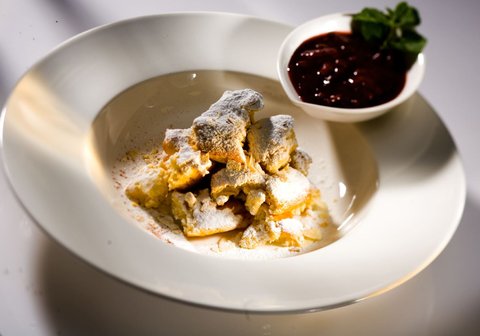 Kaiserschmarren- eine typisch österreichische Spezialität