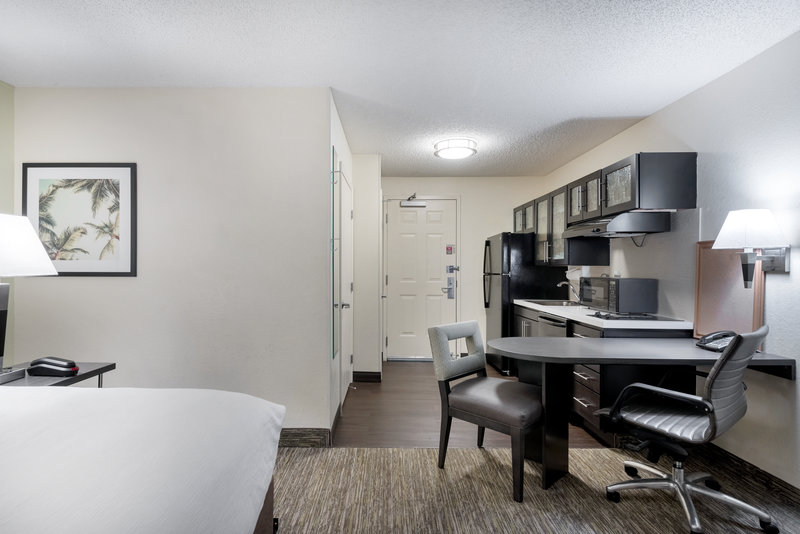 Candlewood Suites Lake Mary