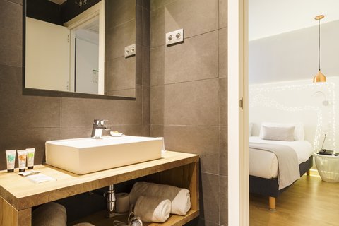 Other Hotel Services/Amenities