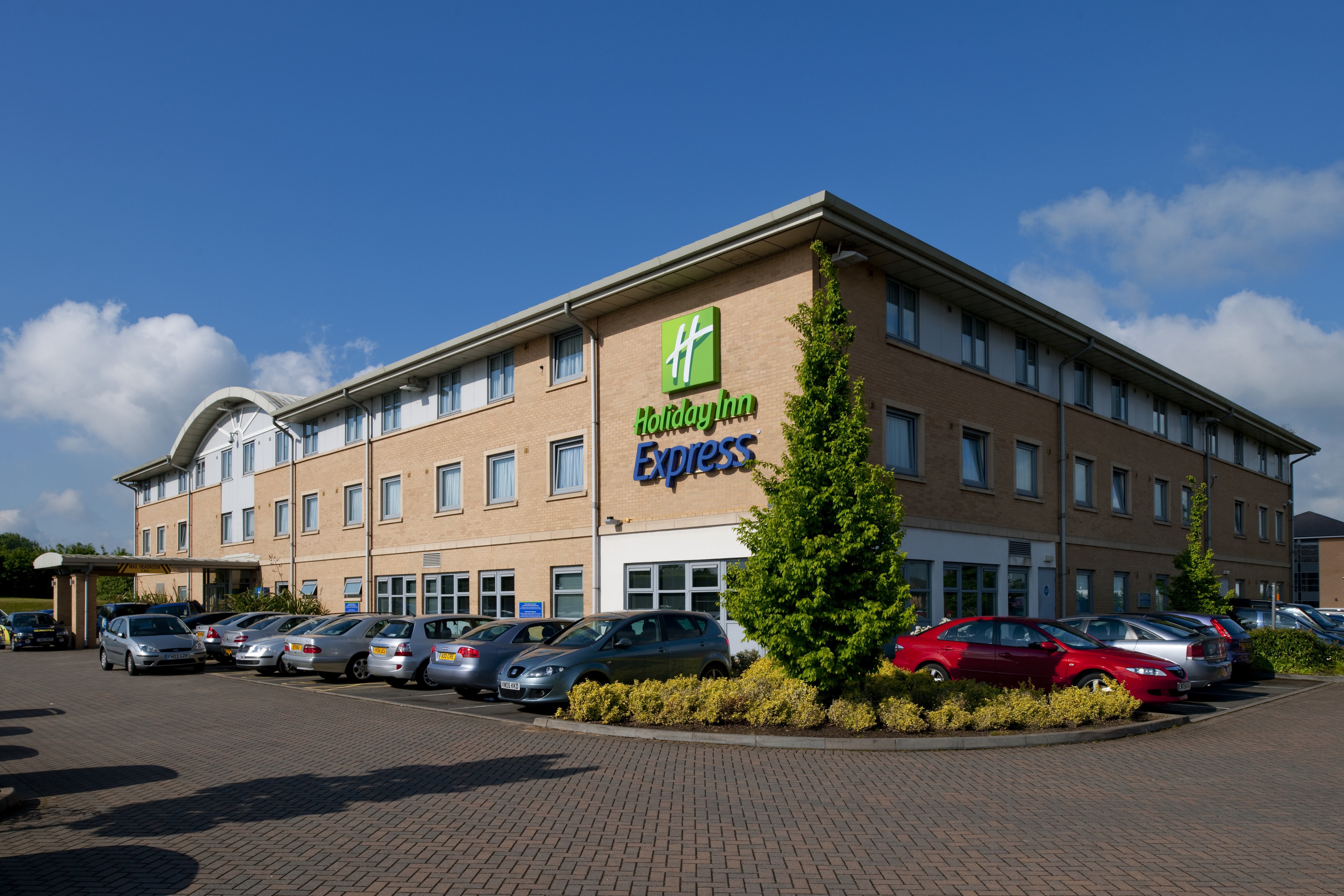 Holiday Inn Express Midlands Airport