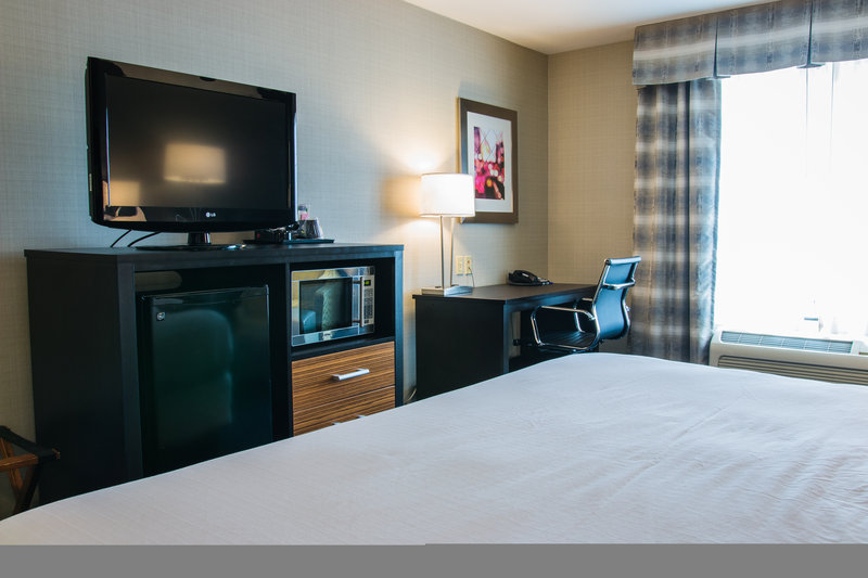Holiday Inn Express and Suites Jackson