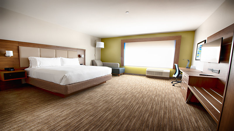 Holiday Inn Express and Suites Houston SW – Sharpstown