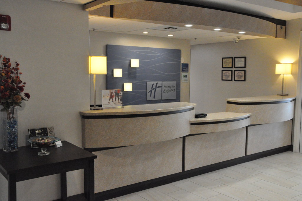 Holiday Inn Express & Suites JACKSON