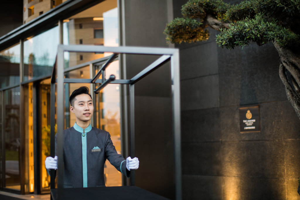 Guest photo