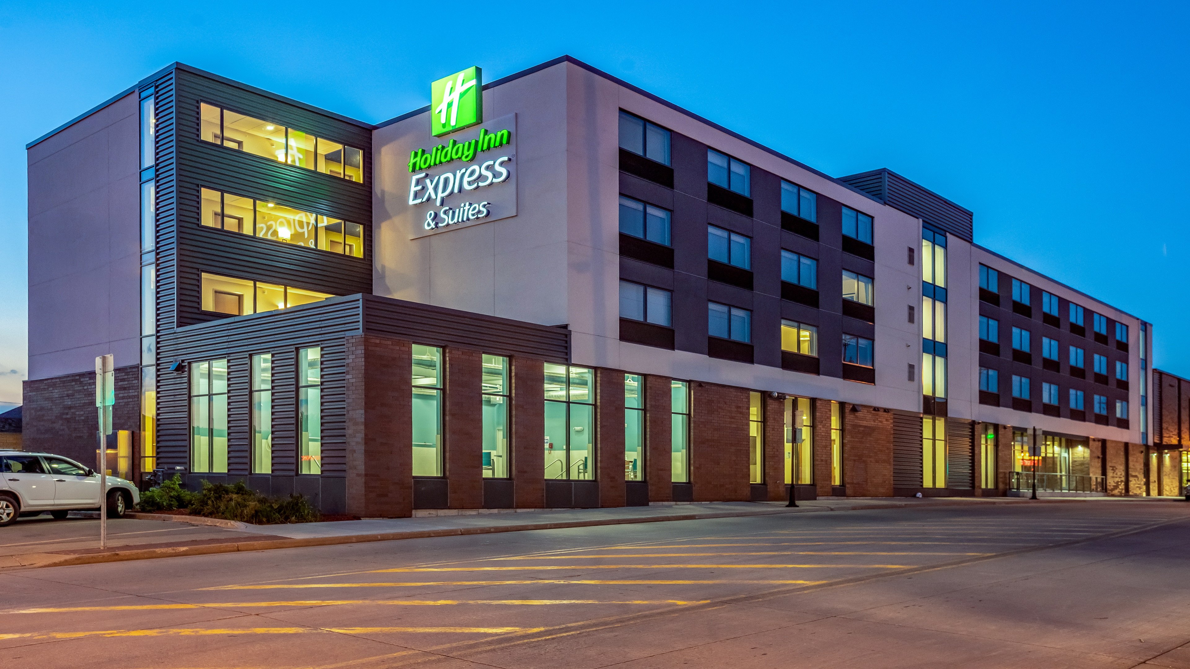 Holiday Inn Express & Suites Platteville
