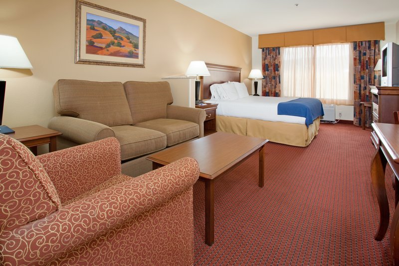 HOLIDAY INN EXP STES TOOELE