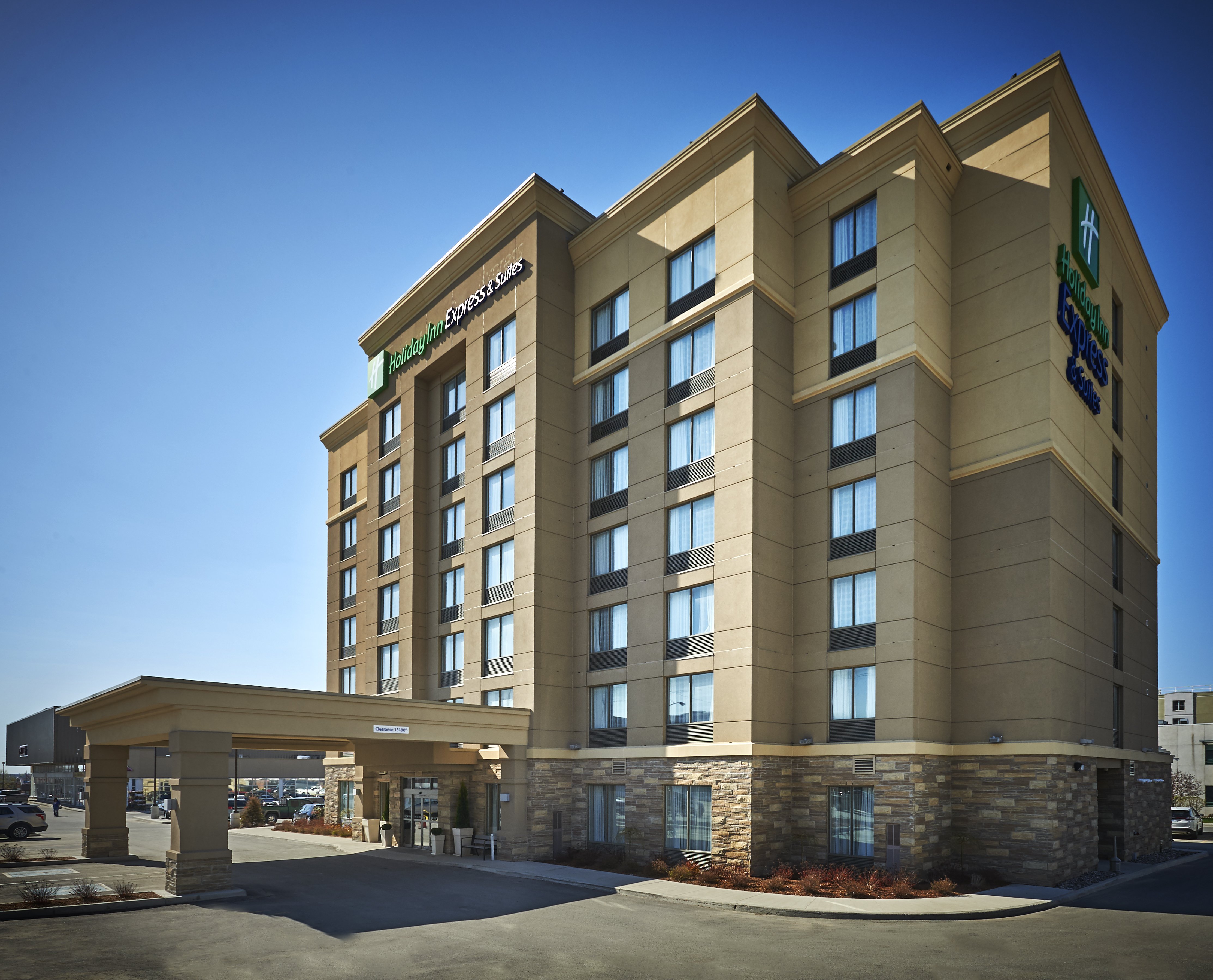 Holiday Inn Express Hotel & Stes Timmins