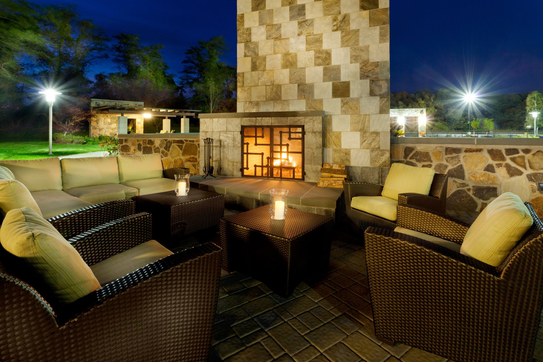 Enjoy restaurant service fireside on the poolscape