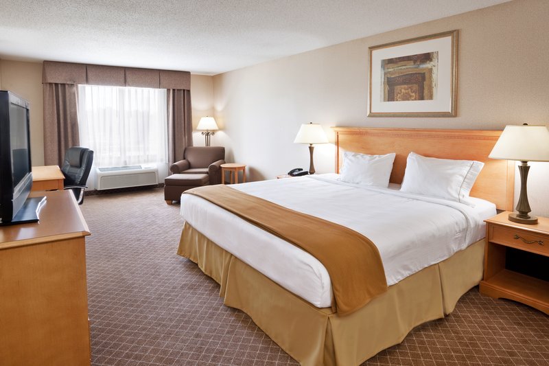 HOLIDAY INN EXP STES CHESTERFL