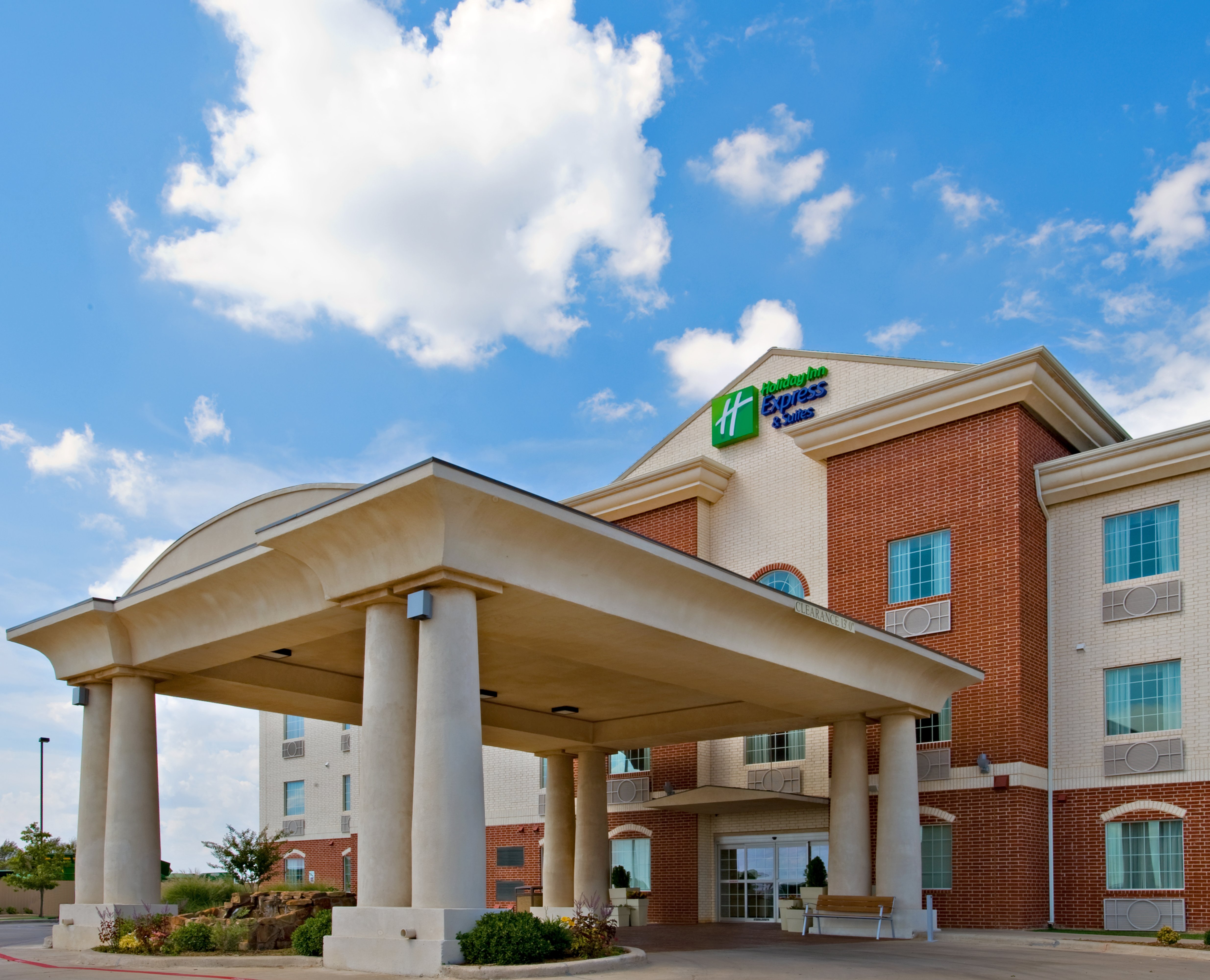 Holiday Inn Express Levelland