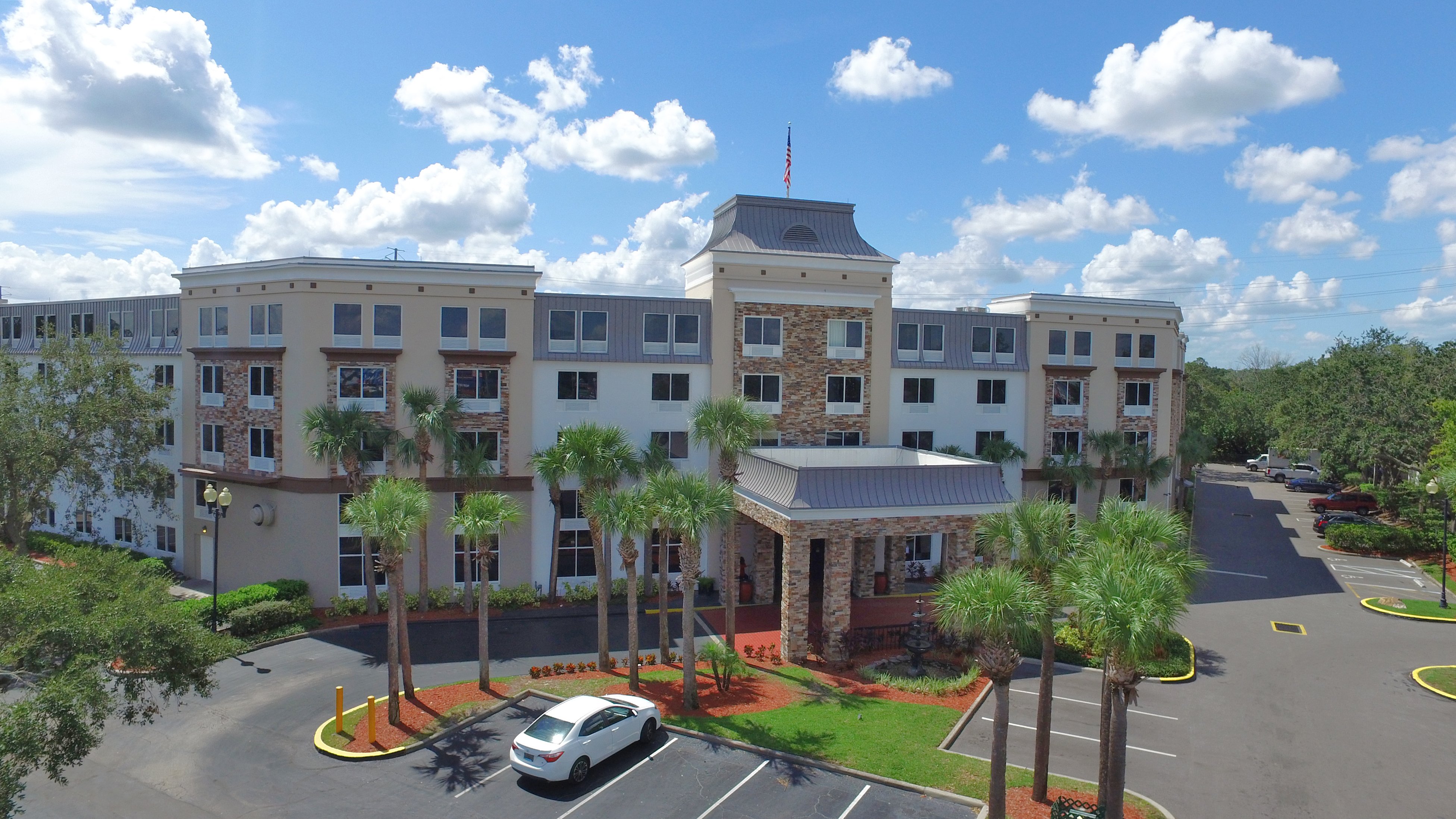 Staybridge Suites Royale Parc