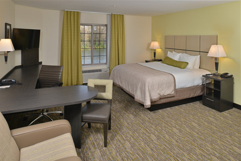 STUDIO SUITE 1 KING VIEW