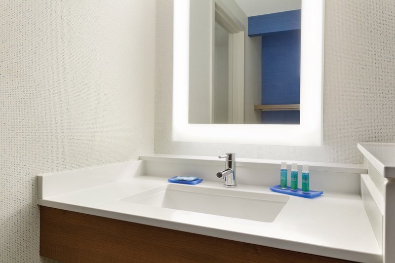 Holiday Inn Express Hartford South – Rocky Hill