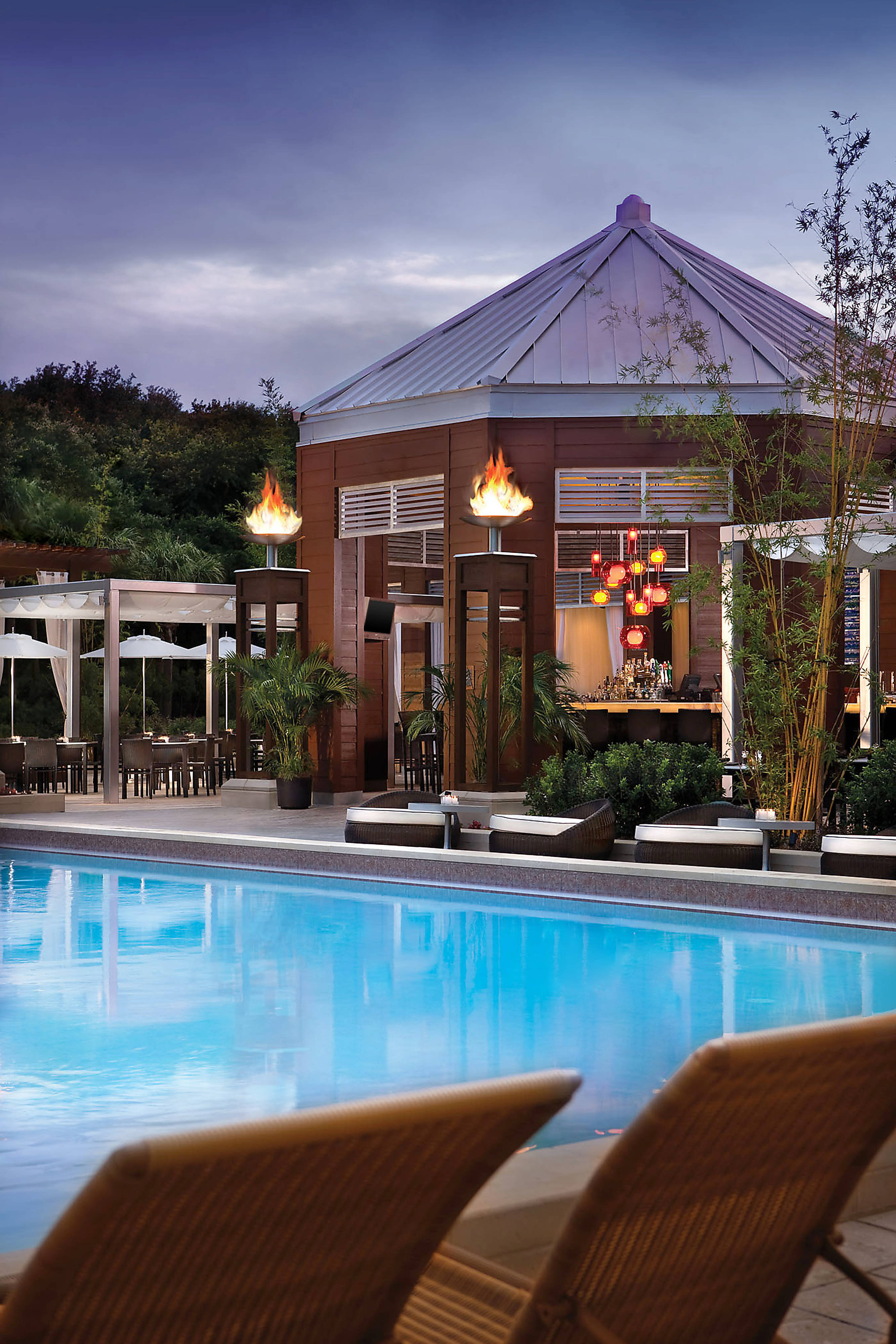 xclusive outdoor living pool orlando reviews on Walt Disney World Swan Orange Florida Price Address Reviews