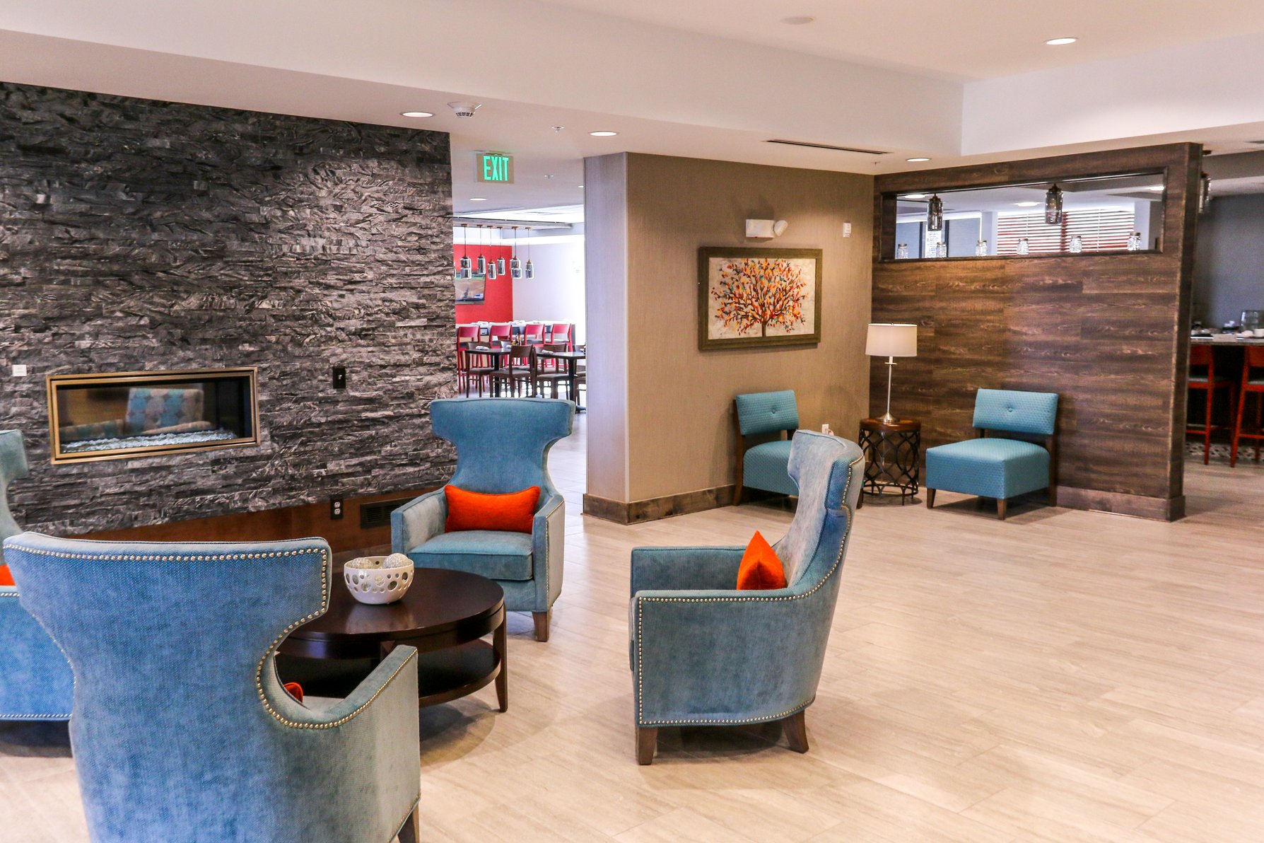 Meet up with other travelers in our spacious lobby.