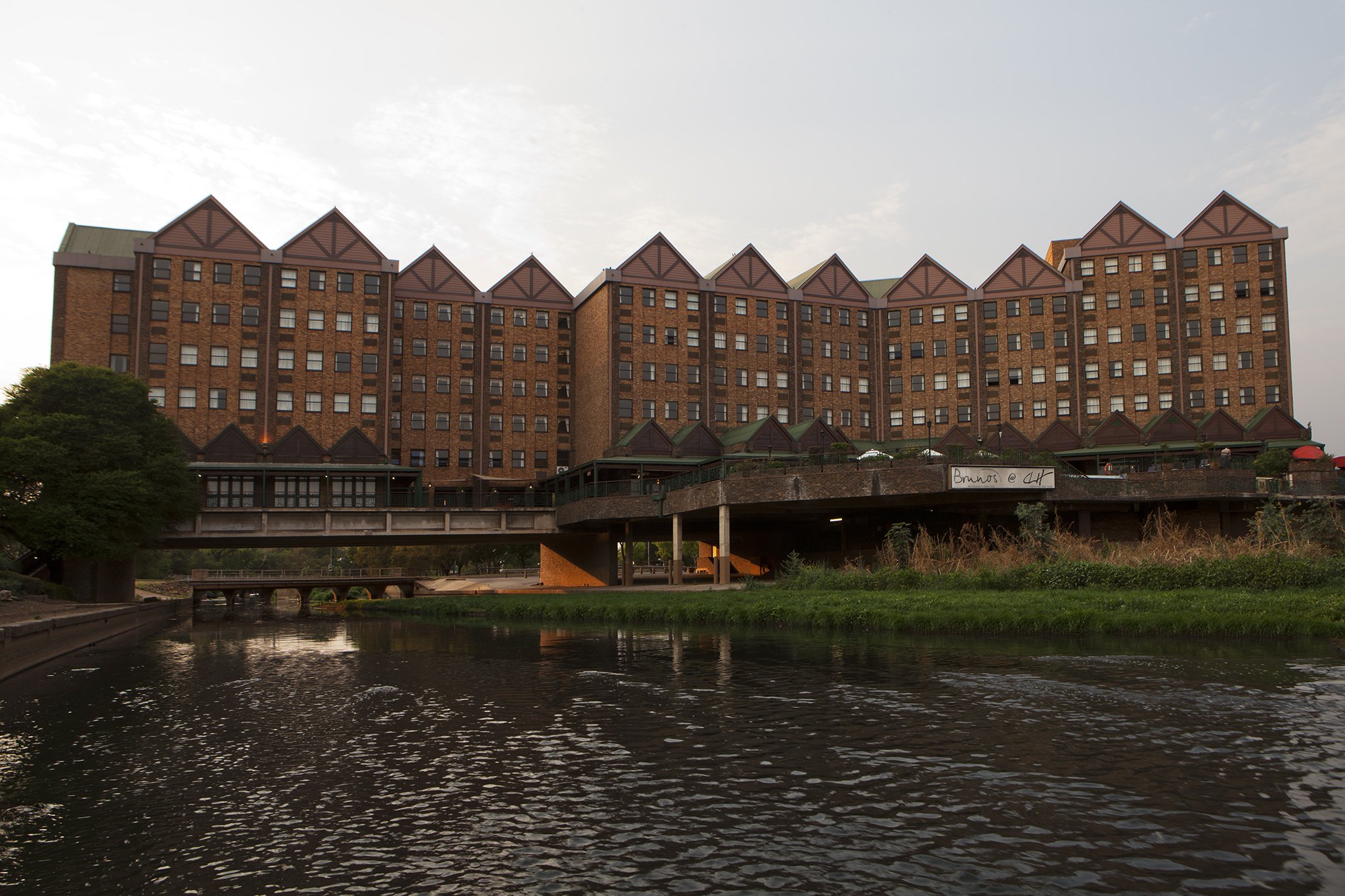 Centurion Lake Hotel