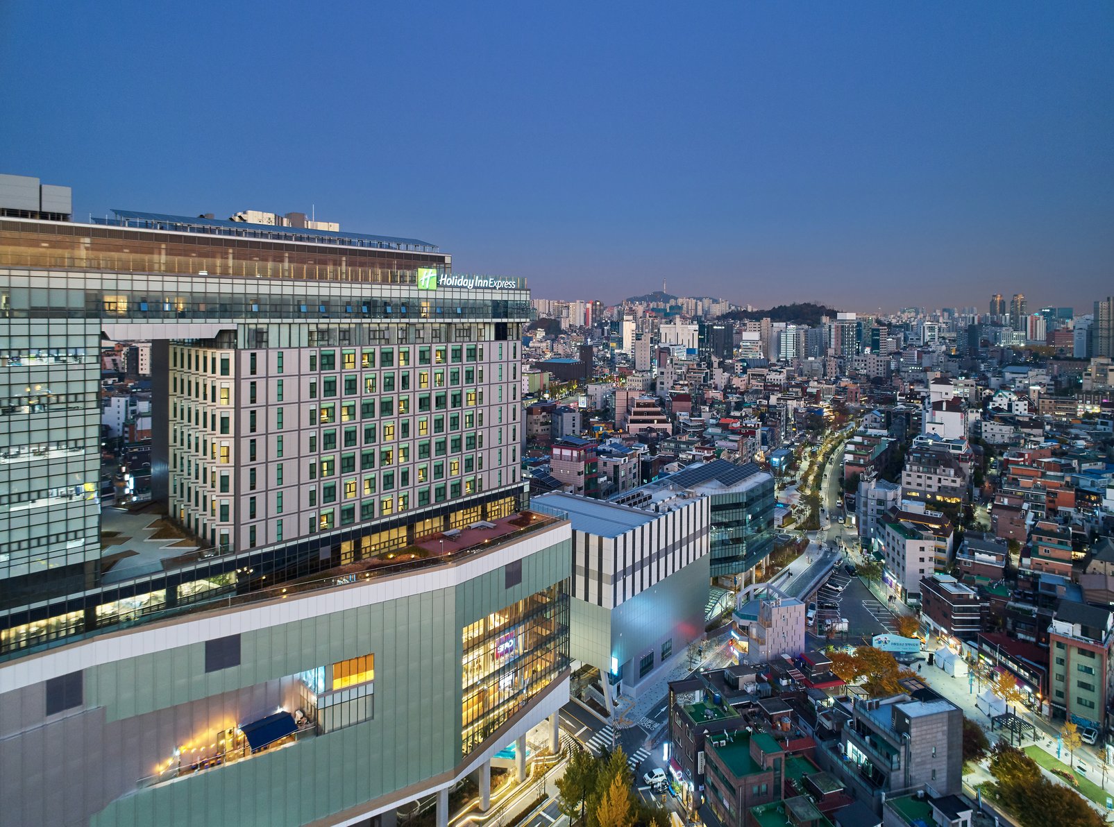 A hotel in Hongdae, Seoul, crafted for comfort