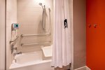 Aloft, Guest room, 2 Queen