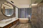 Sea View, Balcony, 1 Bedroom Suite, 1 King