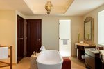 Al Dana Suite, 1 Bedroom Suite, 1 King, Sea view, Balcony