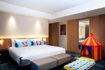 Larger Guest room, 1 King