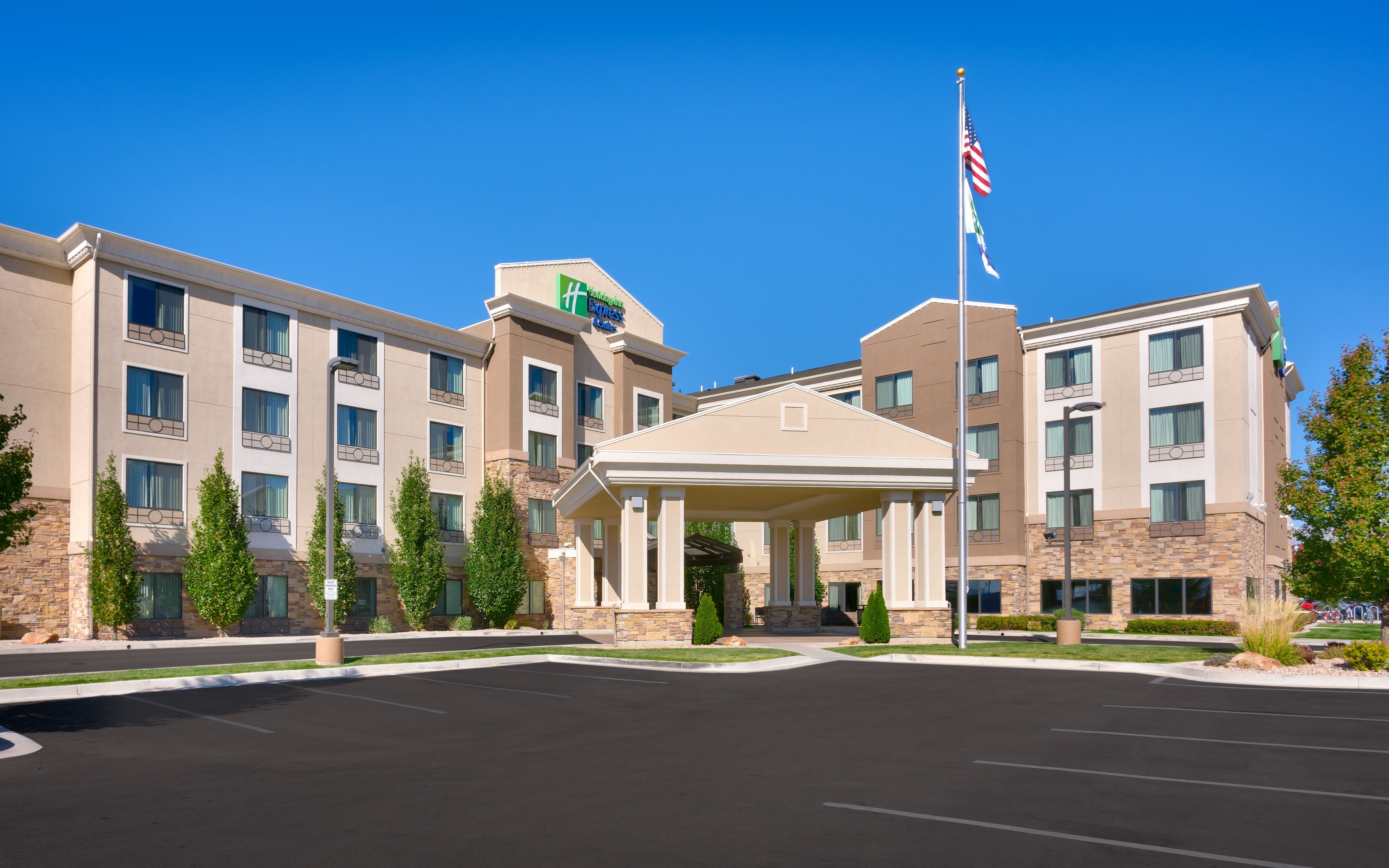 Holiday Inn Express & Suites Orem