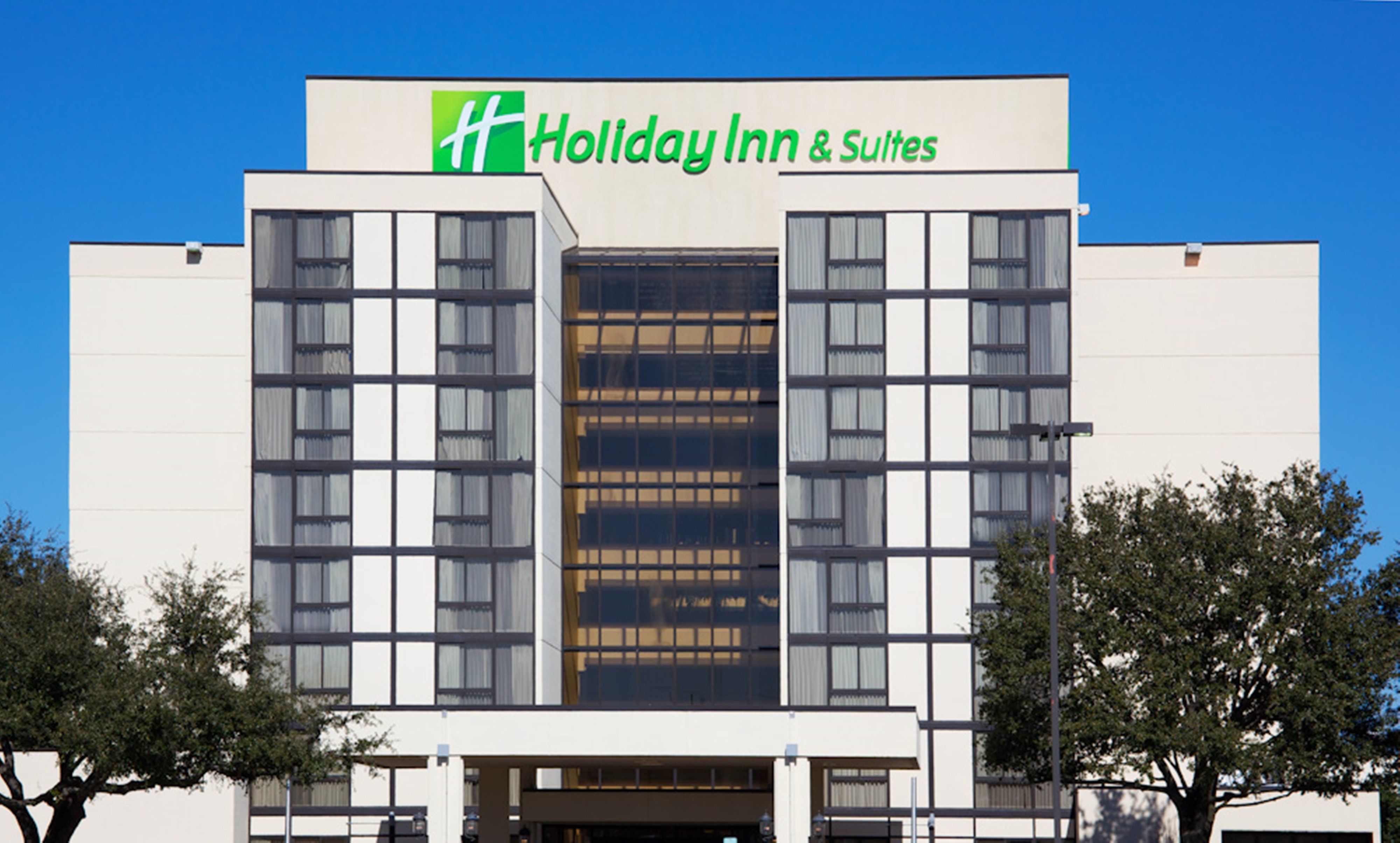 Holiday Inn Beaumont-Plaza