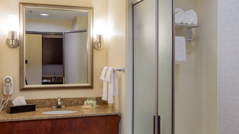 HOLIDAY INN OKC AIRPORT