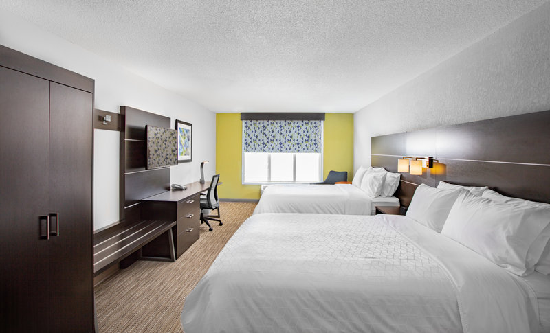 2 QUEEN BEDS NONSMOKING
