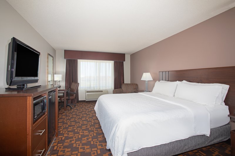 HOLIDAY INN EXP STES YANKTON