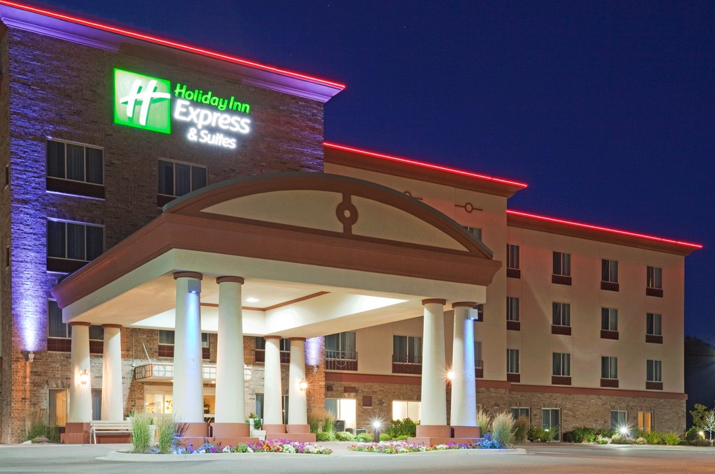 Holiday Inn Express & Suites WAUSAU, Marathon