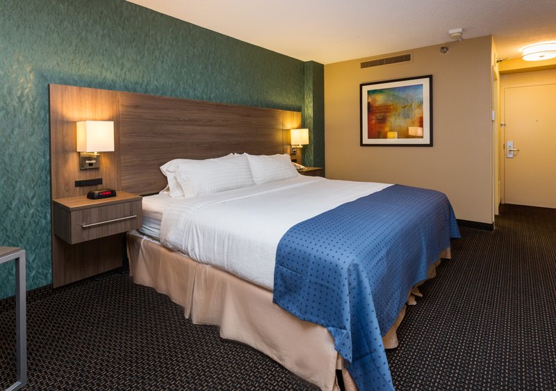 1 BED HEAR MOBILITY ACCESSIBLE TUB NOSMK