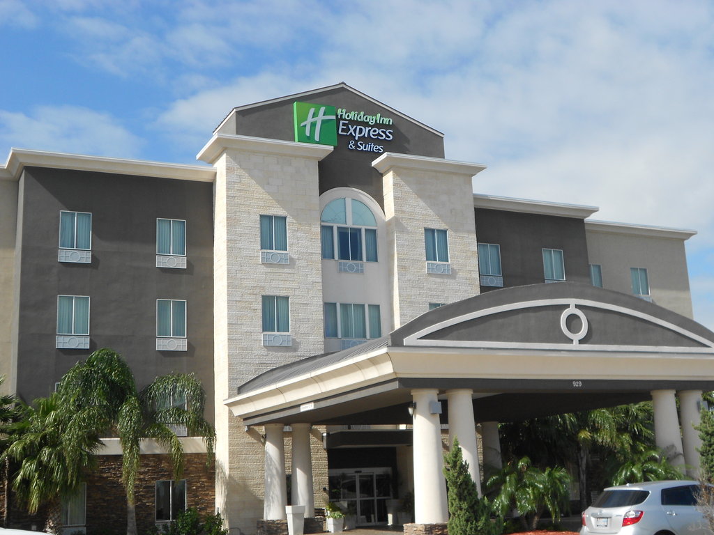 Enjoy our convenient location to local attractions.