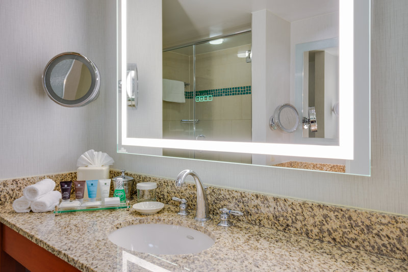 CROWNE PLAZA HERNDON