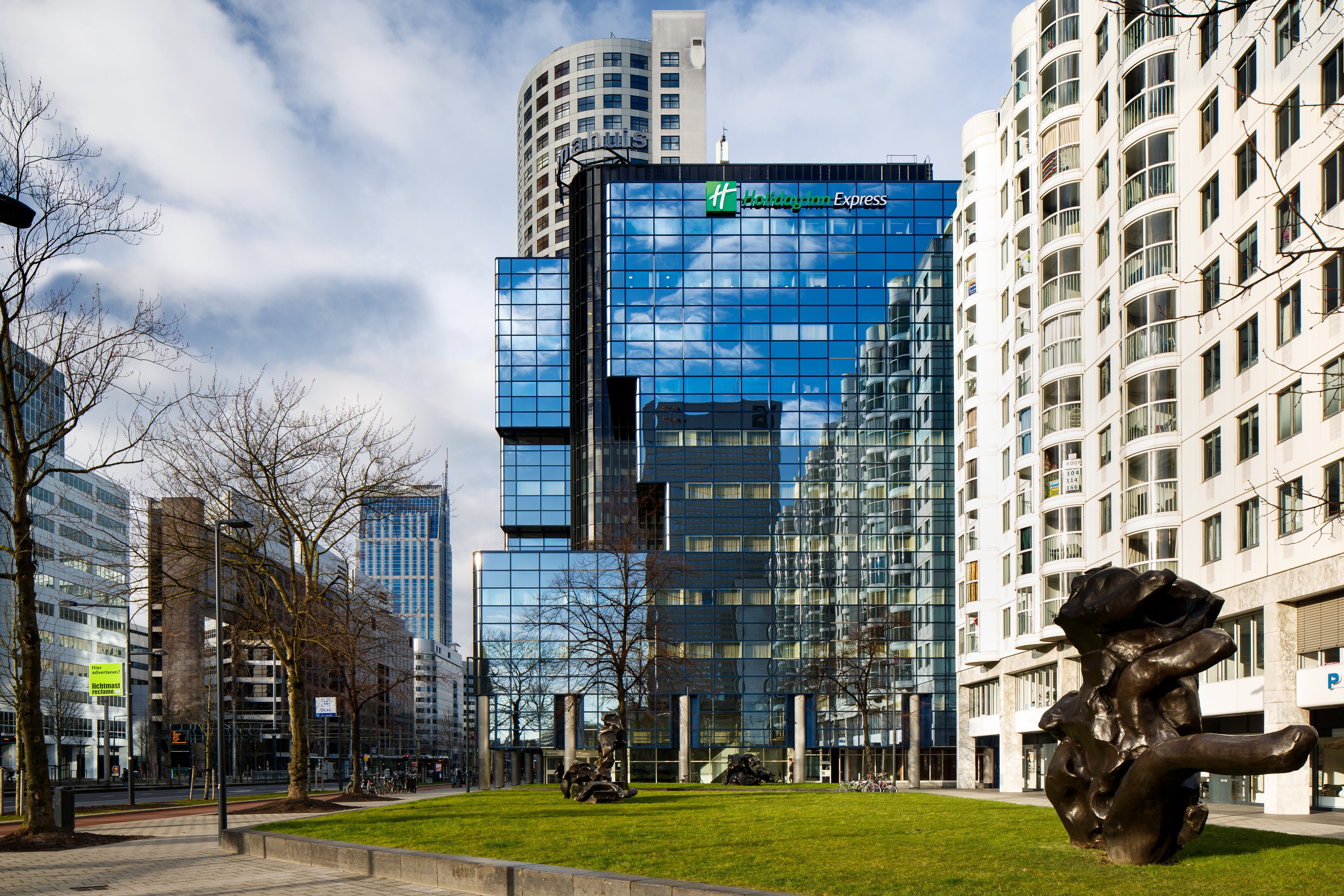 Holiday Inn Express - Central Station