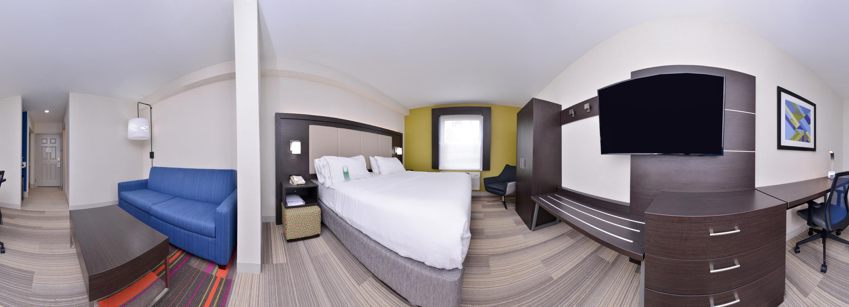 HOLIDAY INN EXPRESS MYSTIC