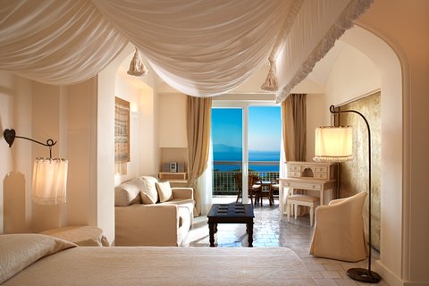 Deluxe Sea View