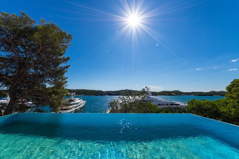 Exclusive Sea View Villa