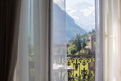 Deluxe View