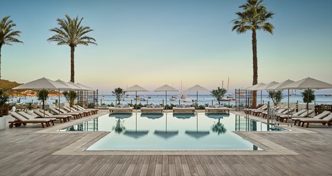 Pool Deck