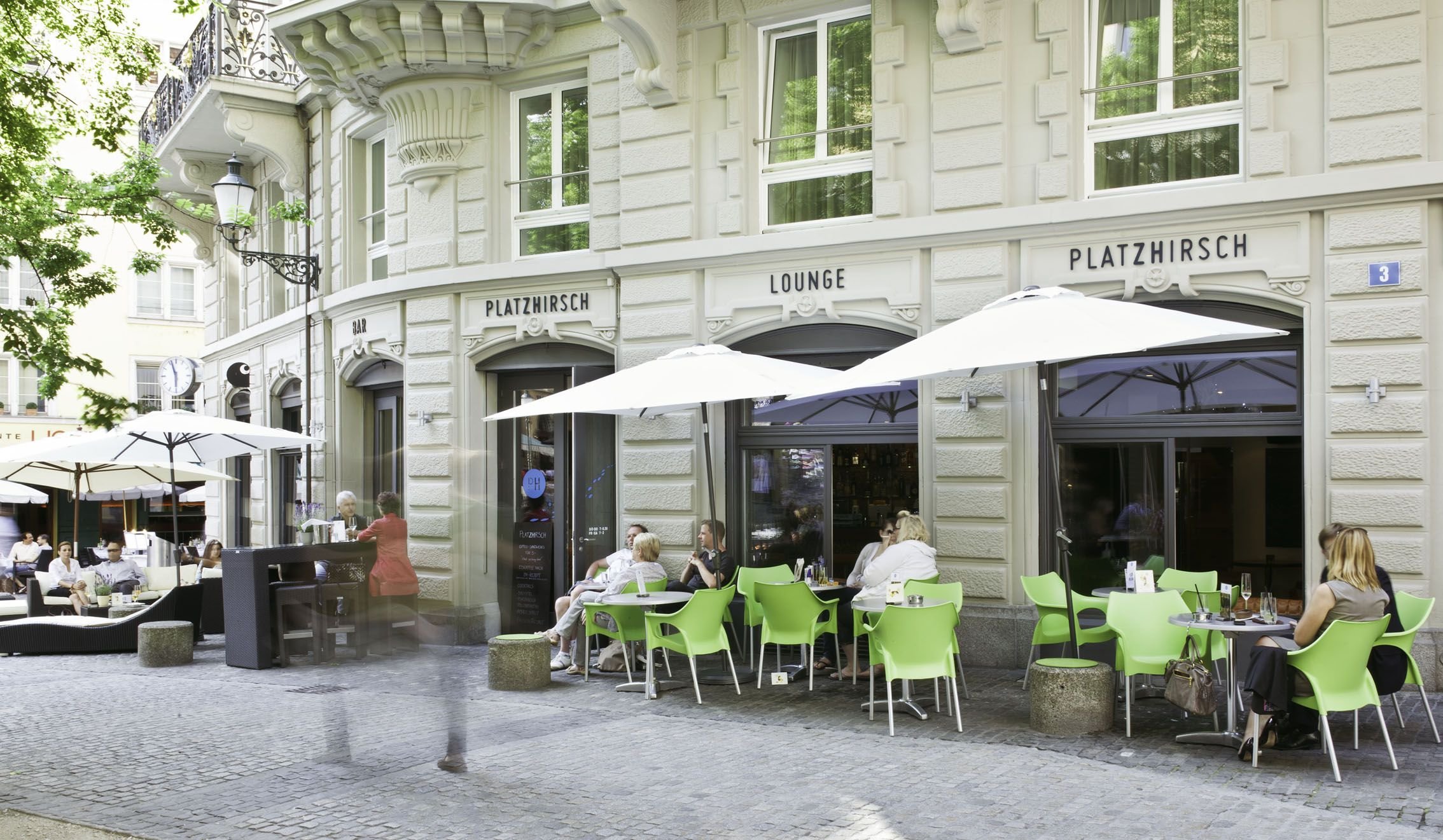 Platzhirsch Hotel & Bar