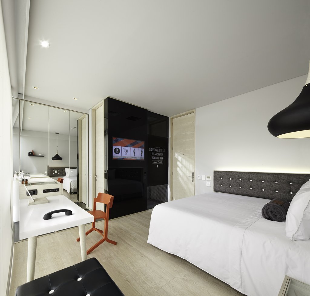 Guest photo