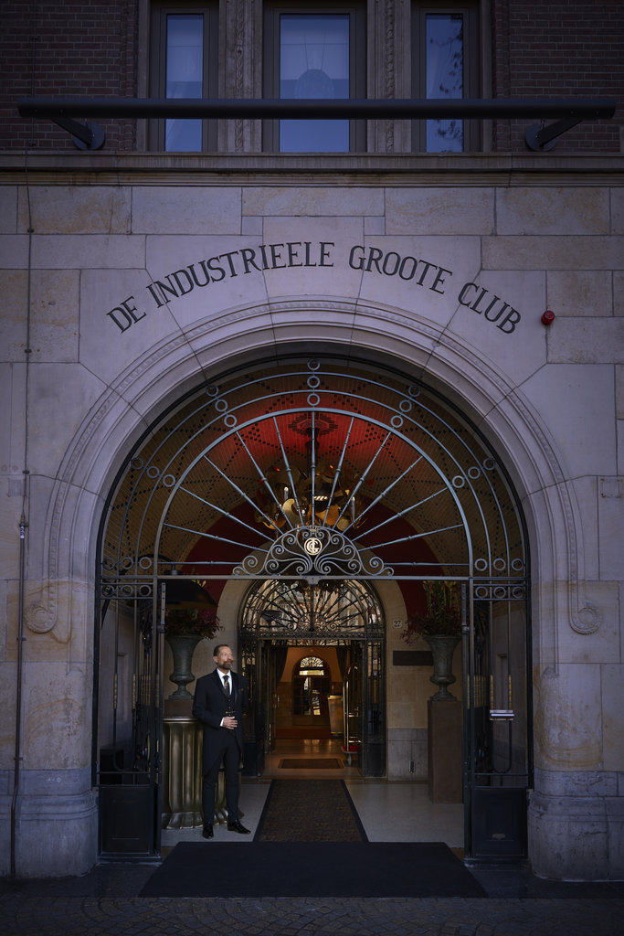 Guest photo