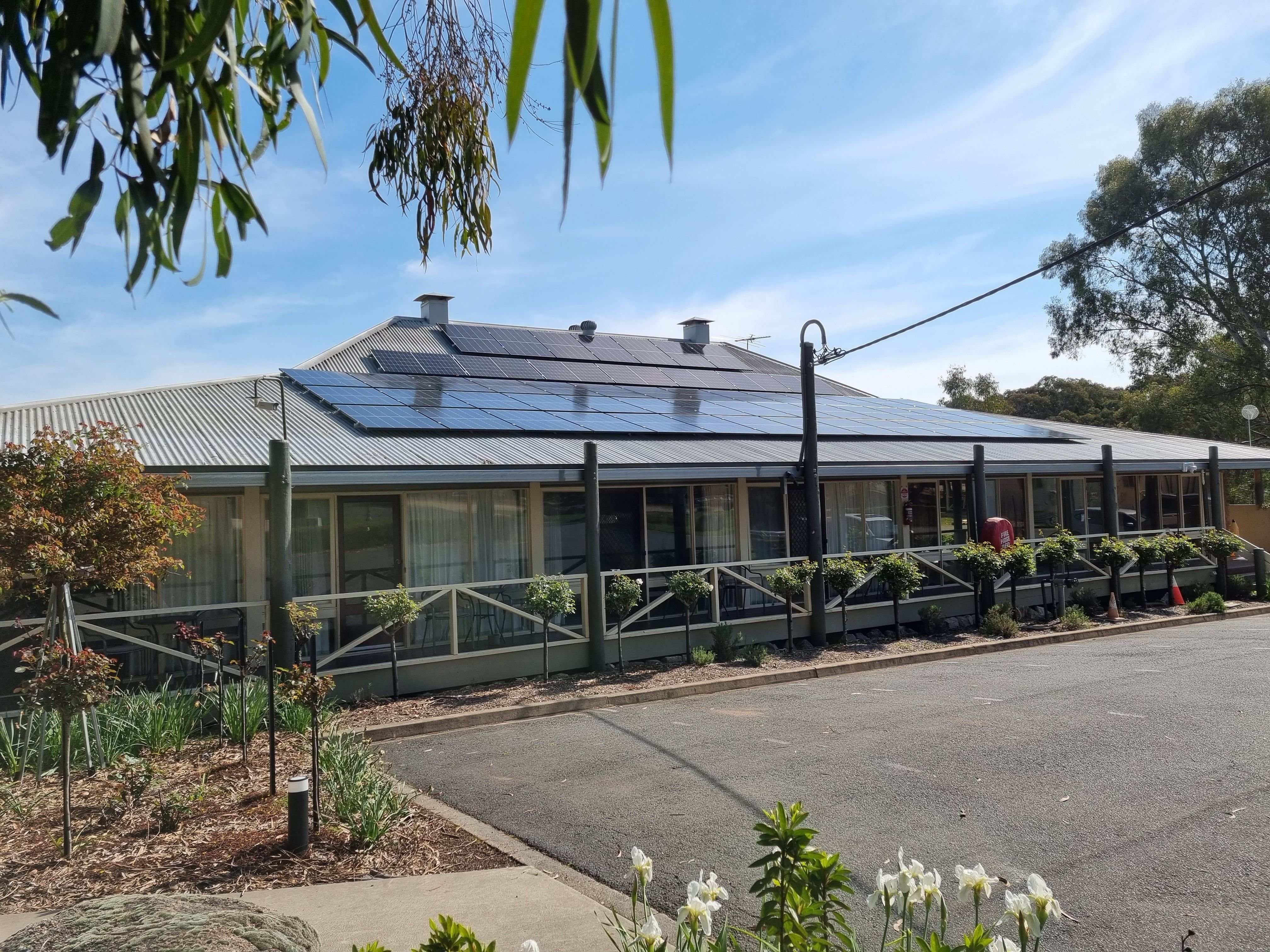 Golden Heritage Motor Inn & Cottages
