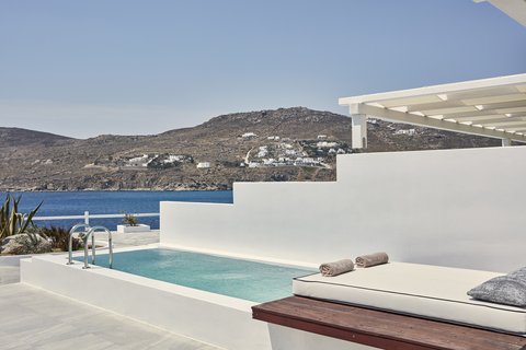 Signature Private Pool Sea View Suite