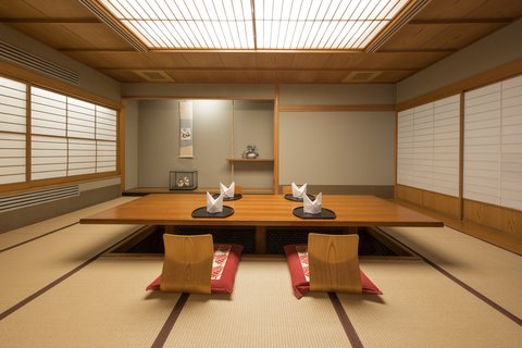 Yamazato Restaurant Tatami Room View From Window