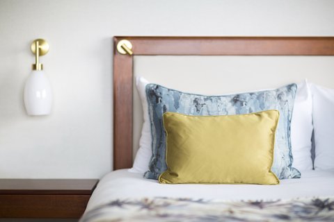 Executive Room Pillow Detail