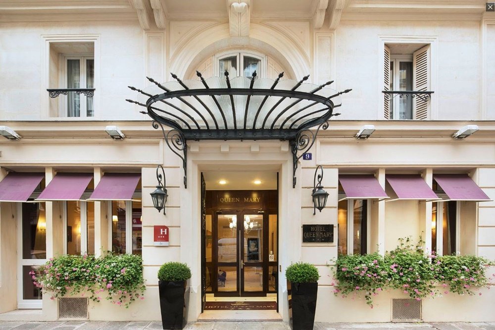 Queen Mary Hotel