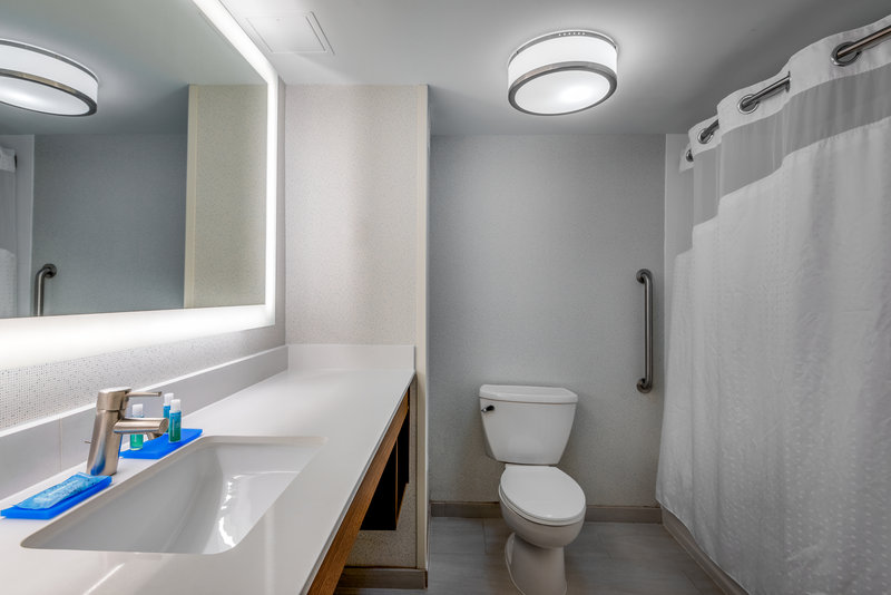 HOLIDAY INN EXP CHAPEL HILL