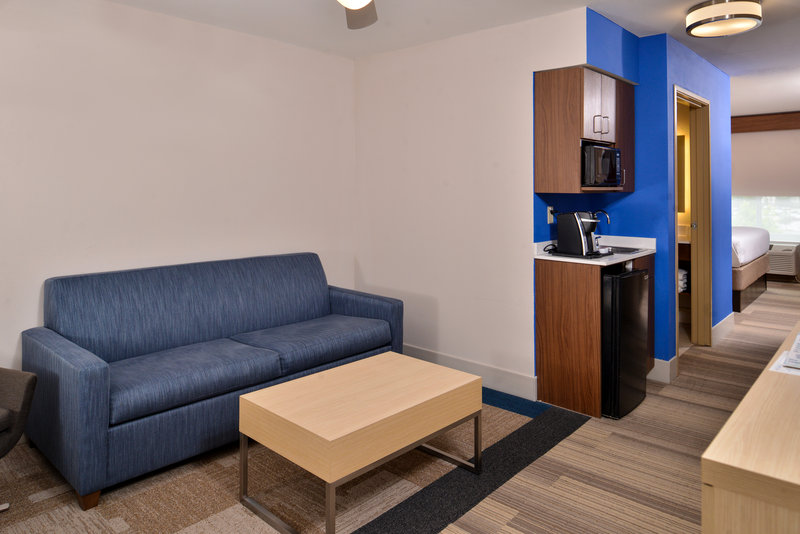 HOLIDAY INN EXP STES MASON